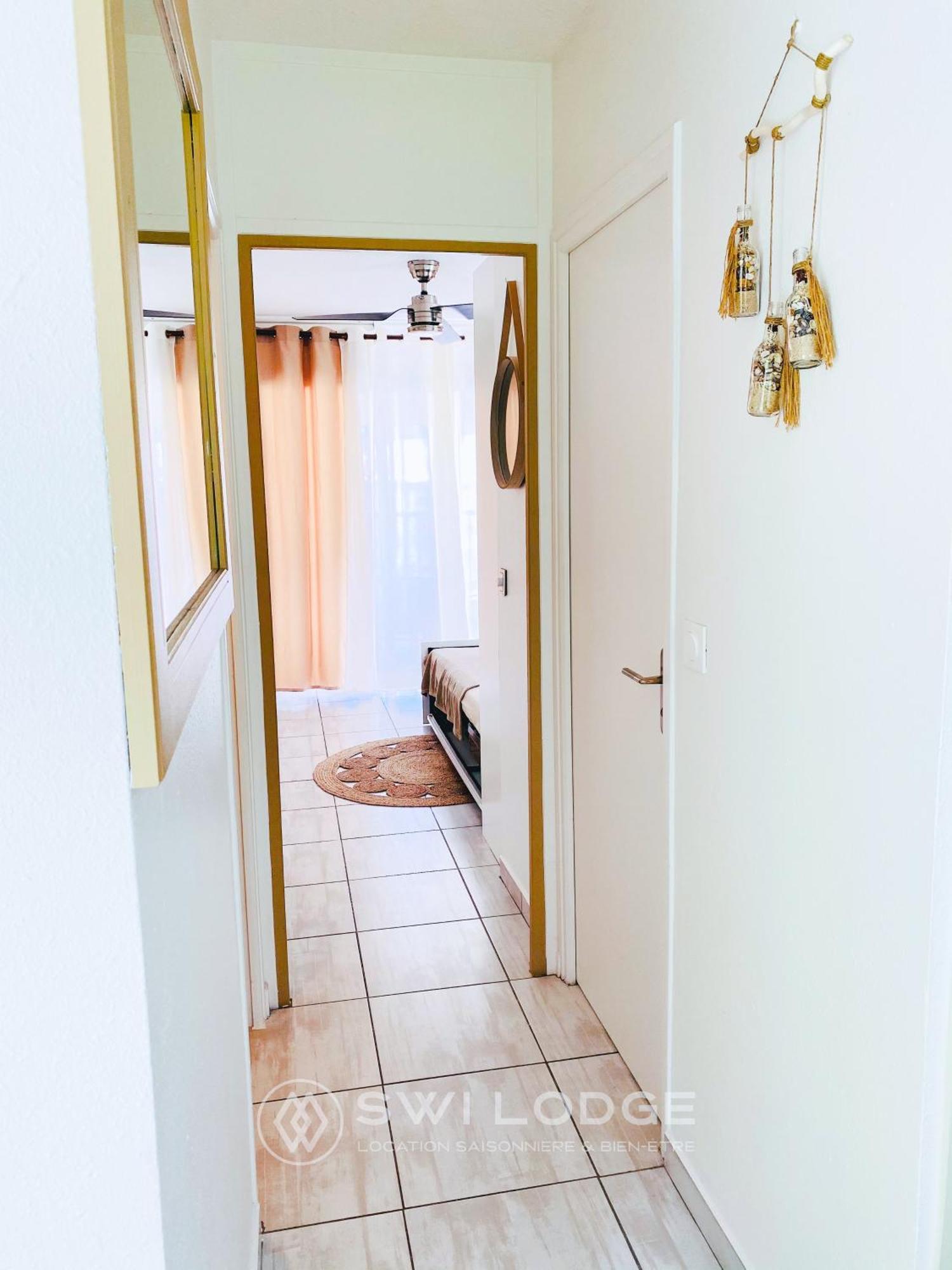 Swilodge Vue Sur Mer ! Petit Dejeuner Et Location De Voiture Possible Le Moule Εξωτερικό φωτογραφία